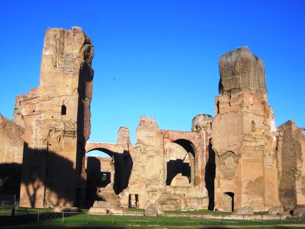 Vacanze Romane Colosseum מראה חיצוני תמונה
